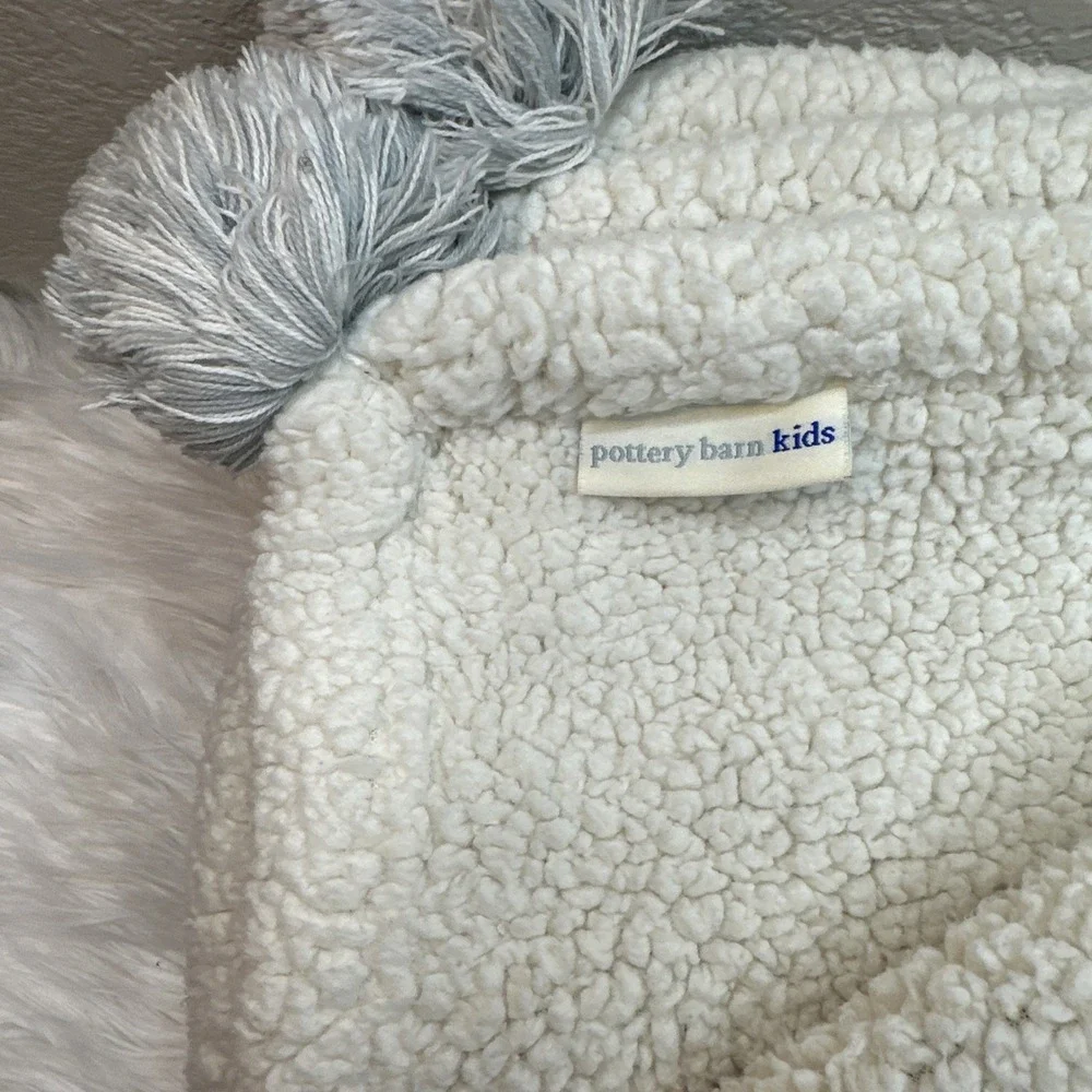 $39 🌙 Pottery Barn Kids‎ Knit Sherpa Patch Blanket Gray Beige Cream